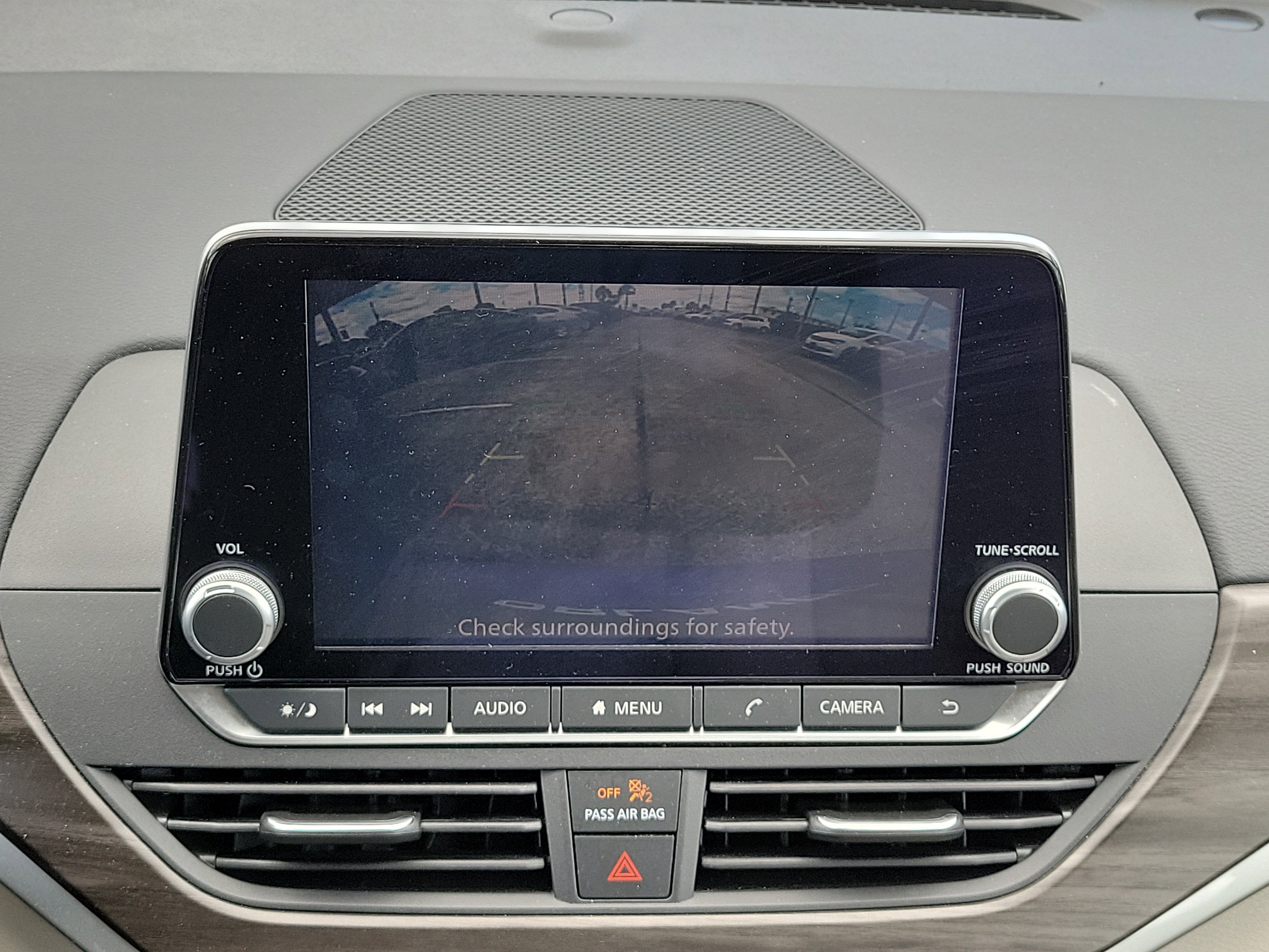 Used 2025 Nissan Altima 2.5 SV FWD image 26