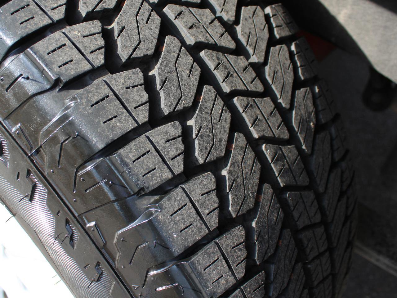 Used 2024 Chevrolet Silverado 1500 LTZ w/ Technology Package image 49