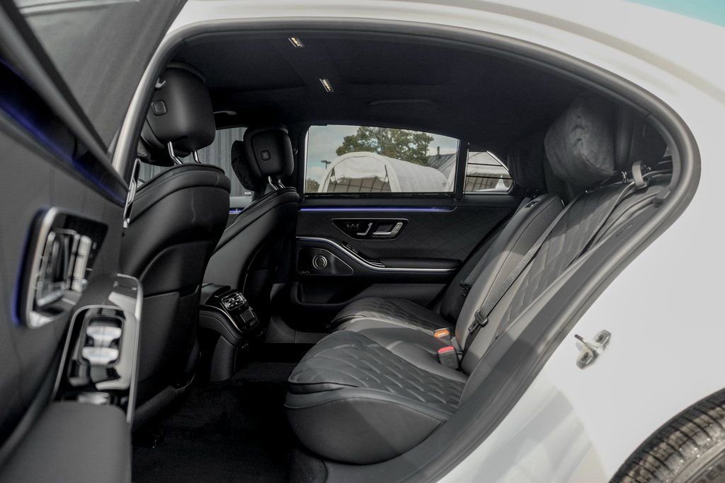 New 2026 Mercedes-Benz S 580 4MATIC Sedan image 18