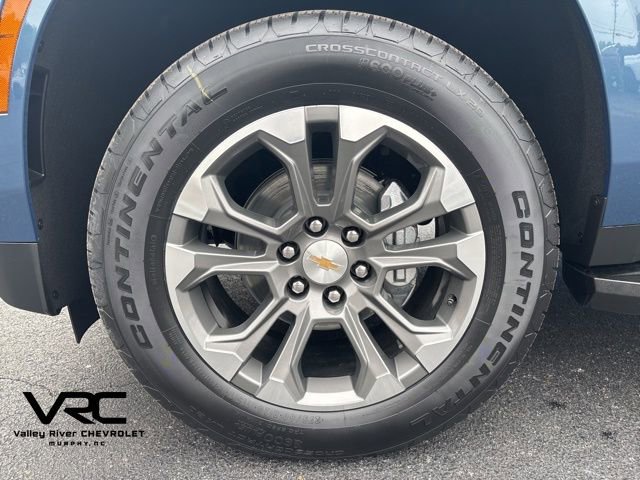 New 2026 Chevrolet Suburban LT w/ Comfort Package image 11