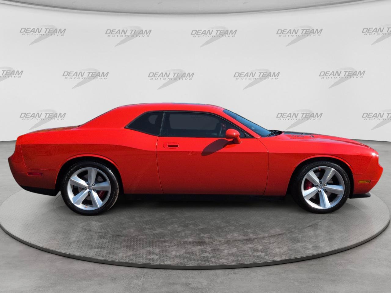 Used 2010 Dodge Challenger SRT8 w/ SRT Option Group II RWD image 8