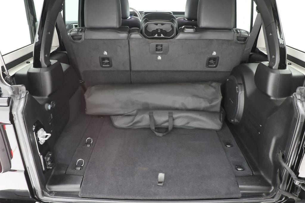 Used 2024 Jeep Wrangler Unlimited Rubicon AWD/4WD image 33