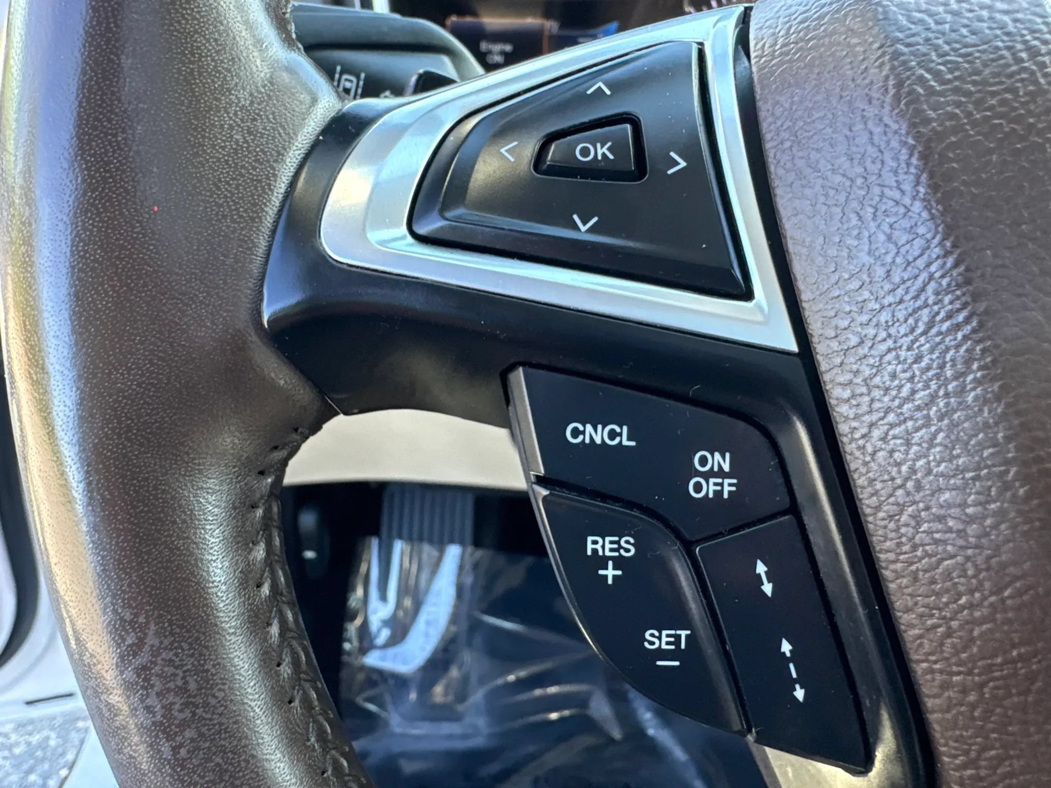 Used 2017 Ford Fusion Platinum FWD image 16