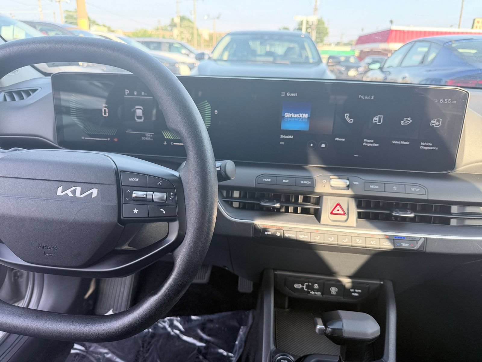 Used 2025 Kia K4 FWD image 32