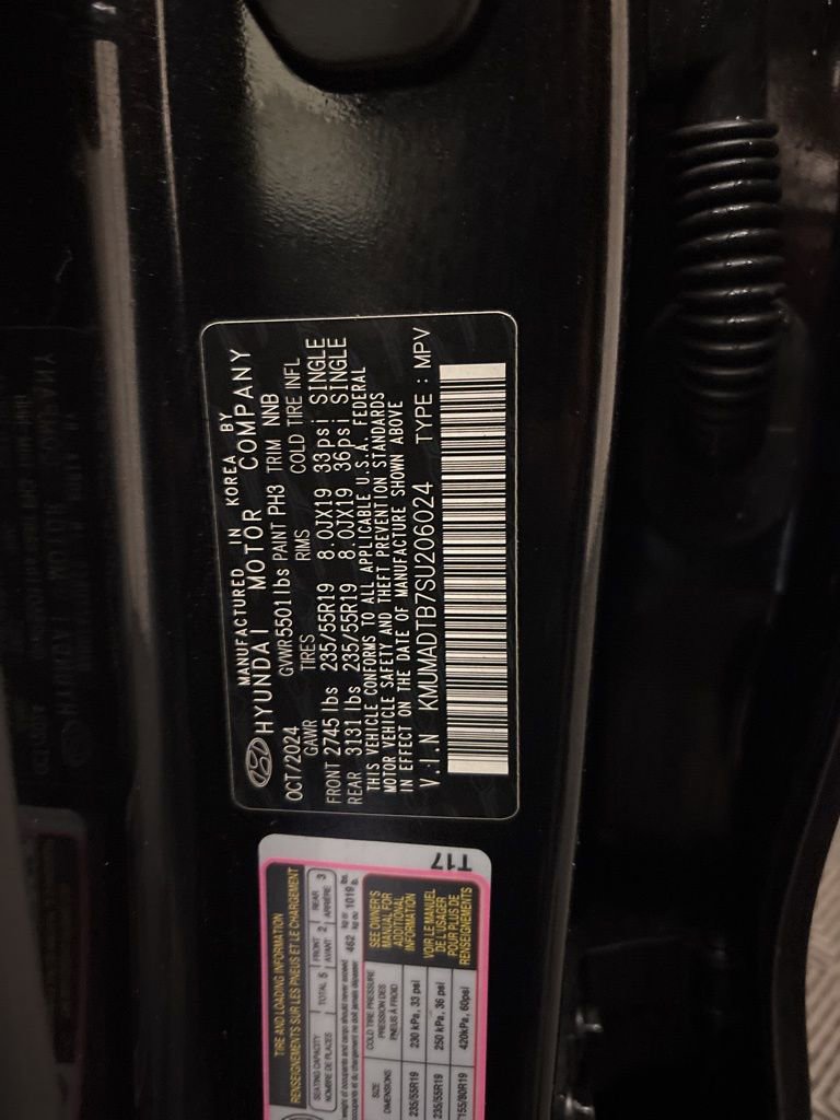 Used 2025 Genesis GV70 2.5T w/ Select Package image 13