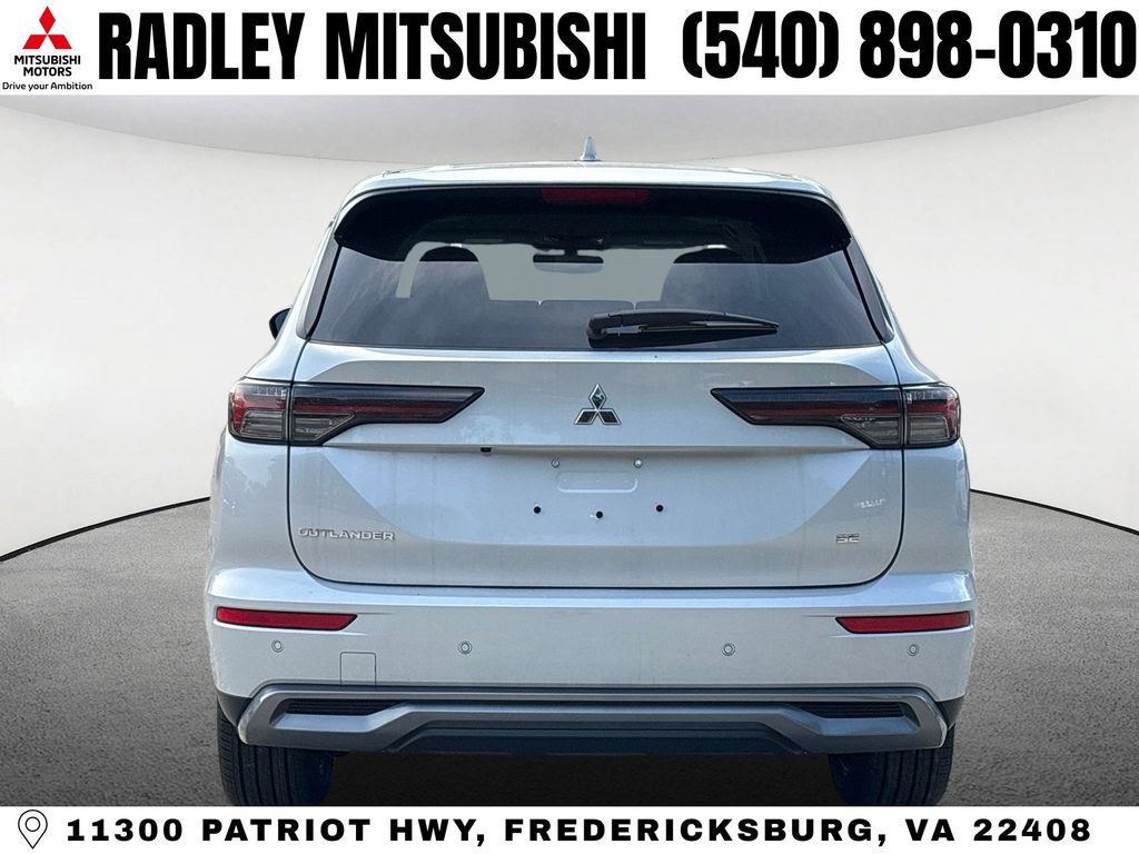 New 2026 Mitsubishi Outlander SE FWD image 18