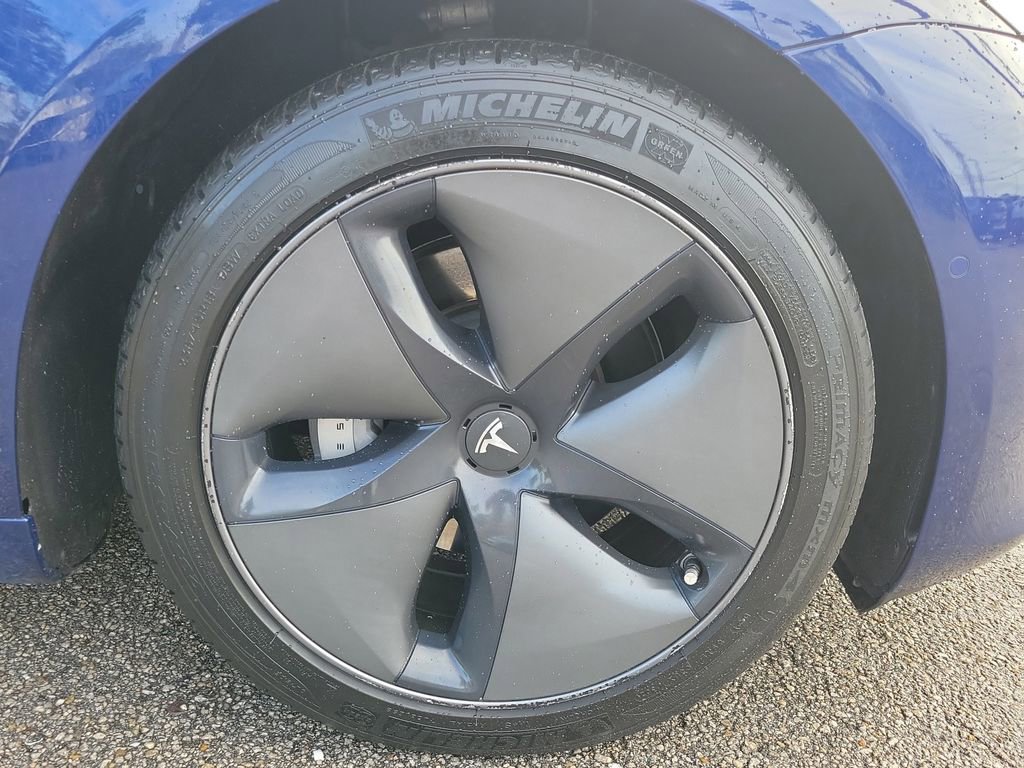 Used 2022 Tesla Model 3 Long Range image 11