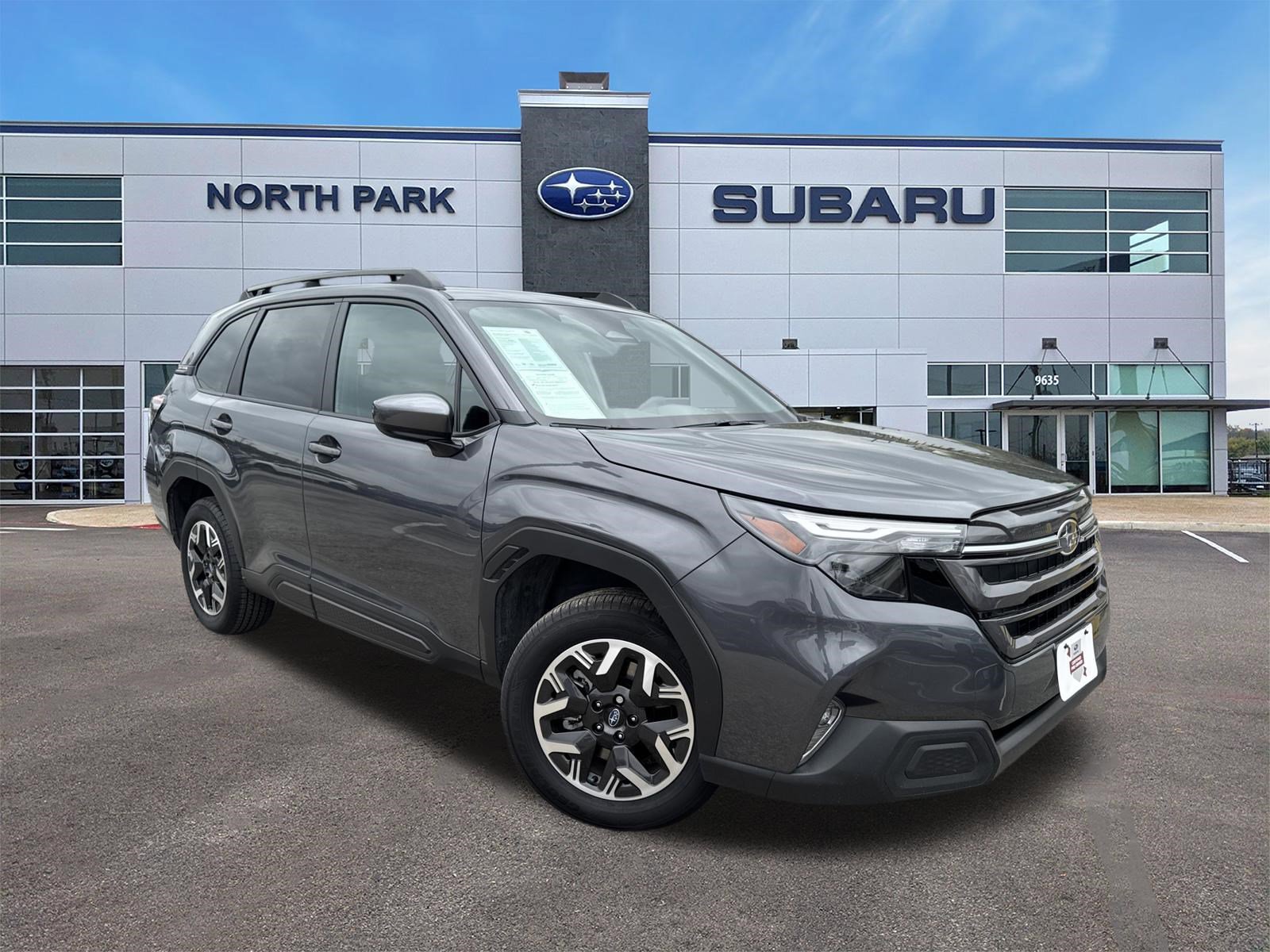 Certified 2026 Subaru Forester Premium AWD/4WD image 1
