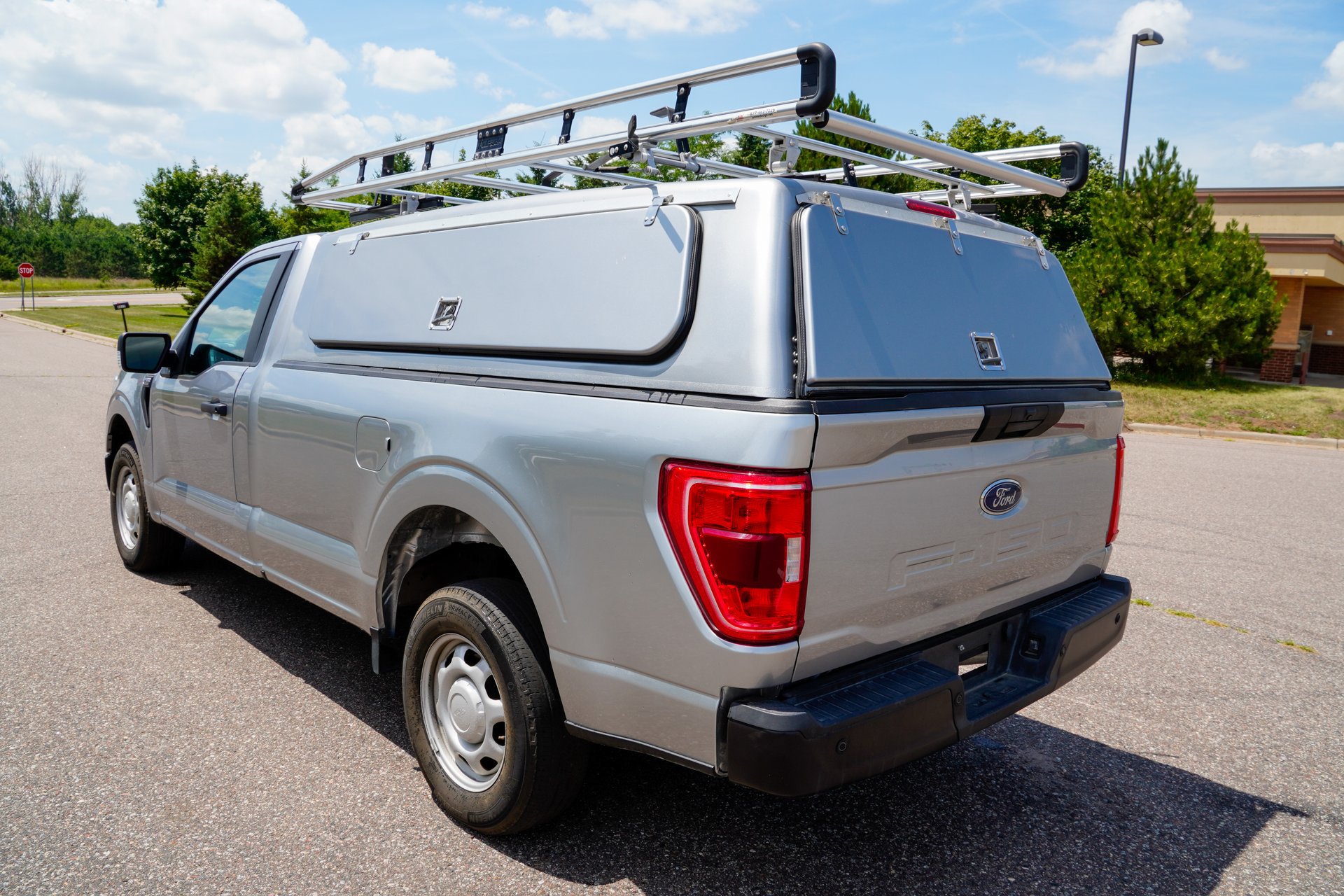 Used 2022 Ford F150 XL w/ Equipment Group 101A High RWD image 5