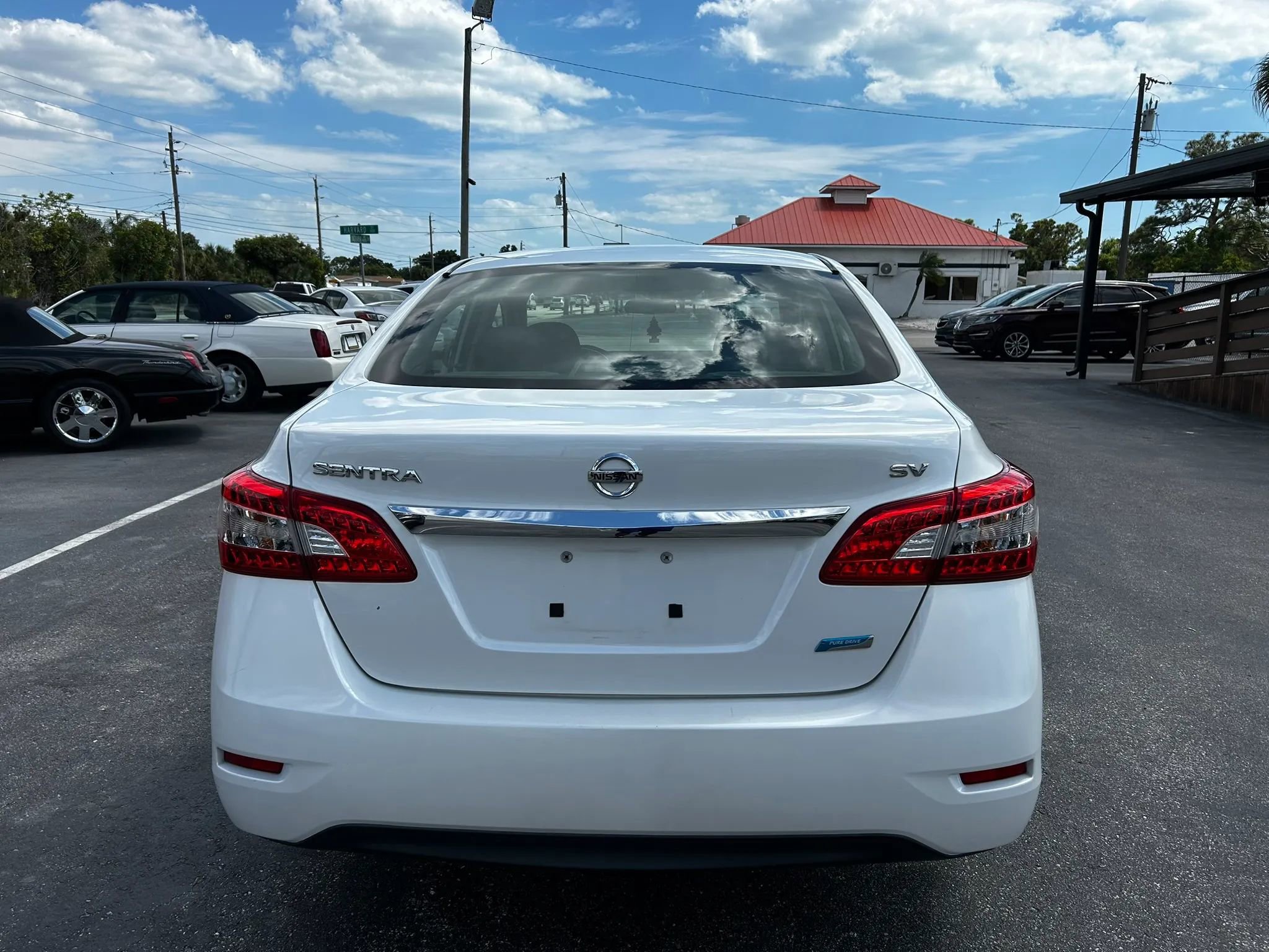 Used 2014 Nissan Sentra SV FWD image 12