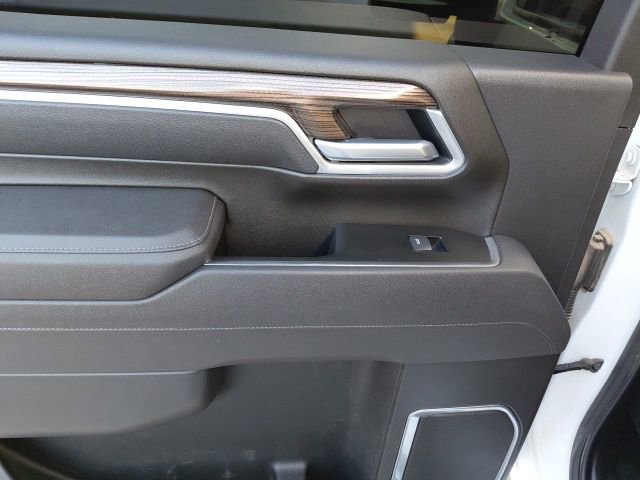 Used 2025 Chevrolet Silverado 2500 LT w/ Safety Package image 28