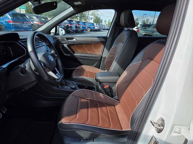 Used 2023 Volkswagen Tiguan SEL R-Line AWD/4WD image 20