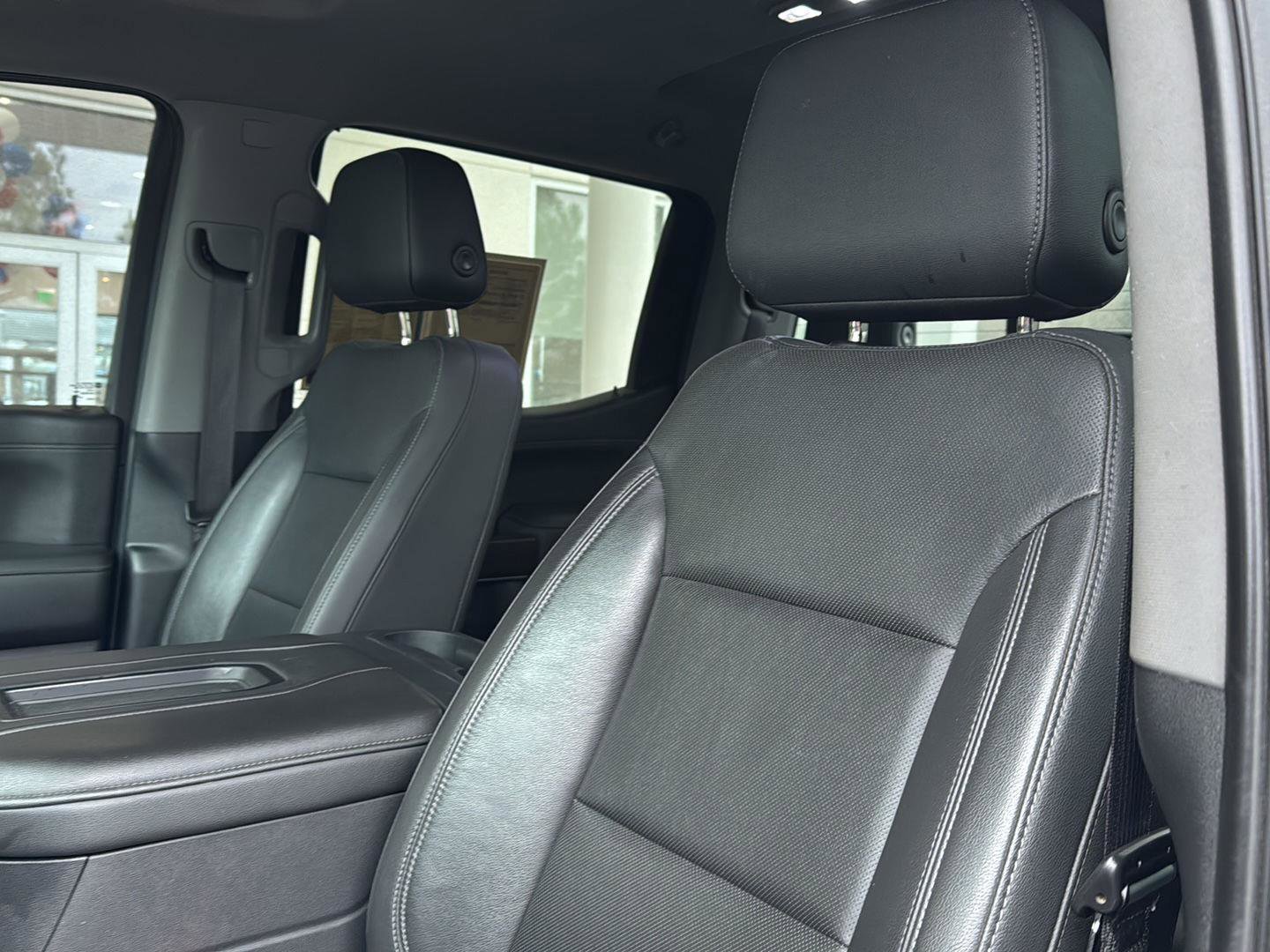 Used 2020 GMC Sierra 1500 SLT w/ SLT Premium Plus Package image 28