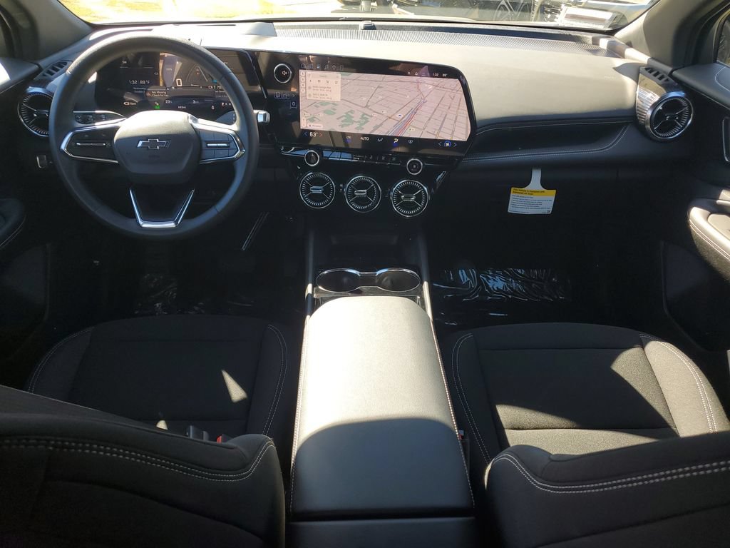 Used 2026 Chevrolet Blazer EV LT w/ Midnight/Sport Edition FWD image 9