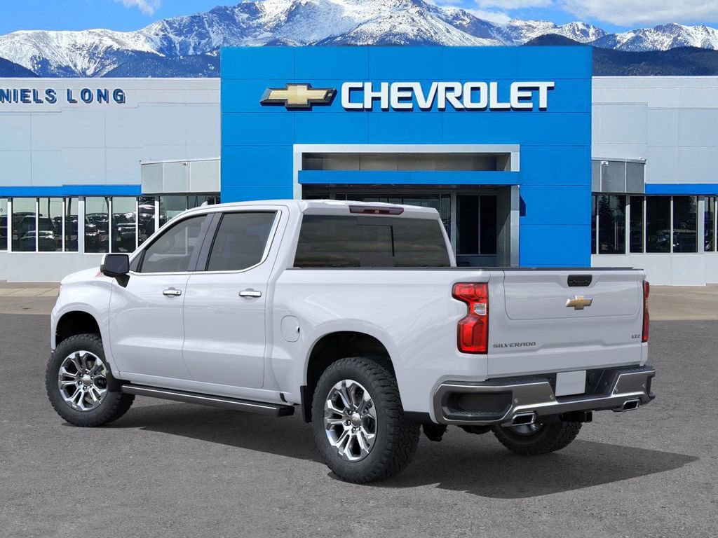 New 2026 Chevrolet Silverado 1500 LTZ w/ LTZ Premium Package AWD/4WD image 3