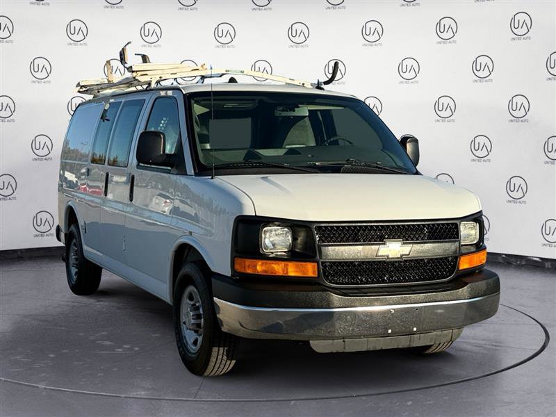 Used 2014 Chevrolet Express 2500 image 7