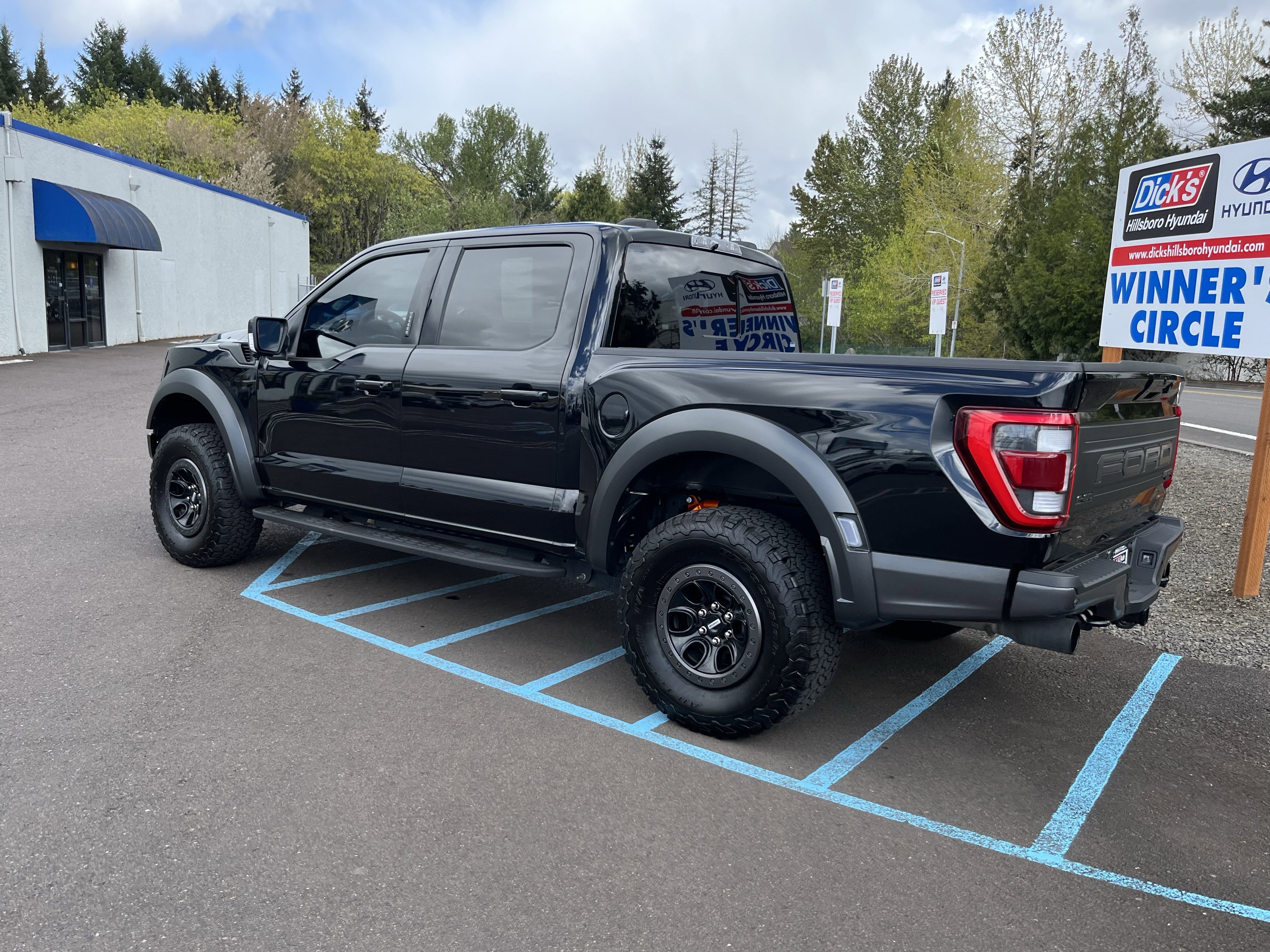 Used 2023 Ford F150 Raptor AWD/4WD image 3