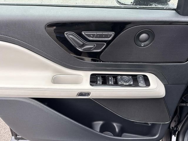 New 2026 Lincoln Aviator Reserve image 21