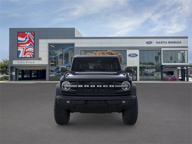 New 2025 Ford Bronco Outer Banks w/ Sasquatch Package image 6
