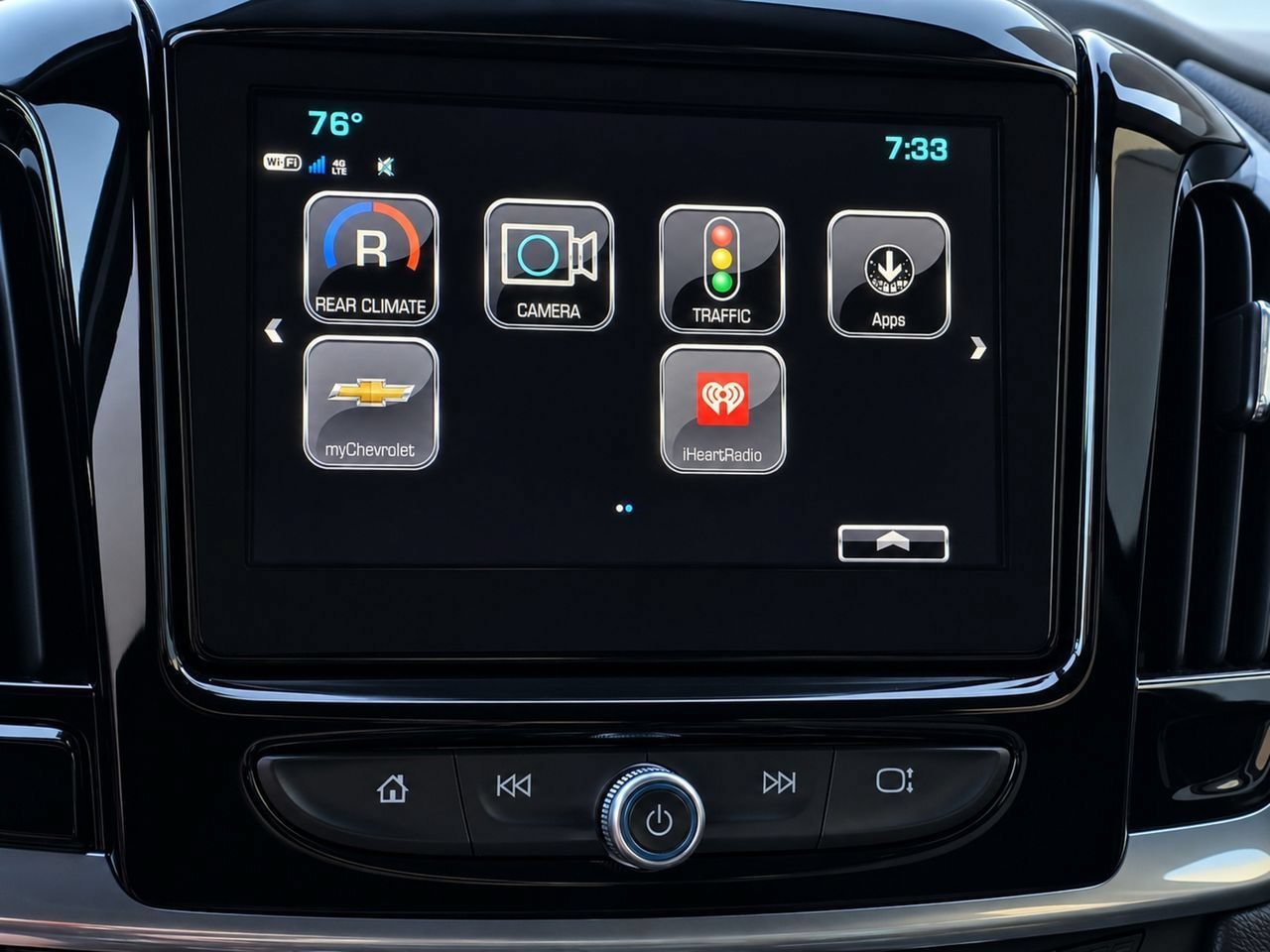 Used 2019 Chevrolet Traverse Premier w/ Redline Edition FWD image 16