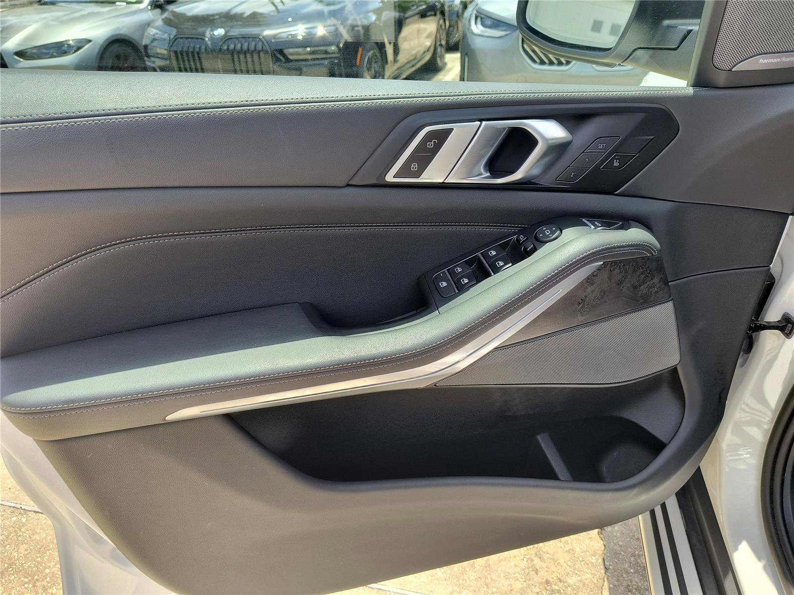 Used 2024 BMW X5 sDrive40i image 17