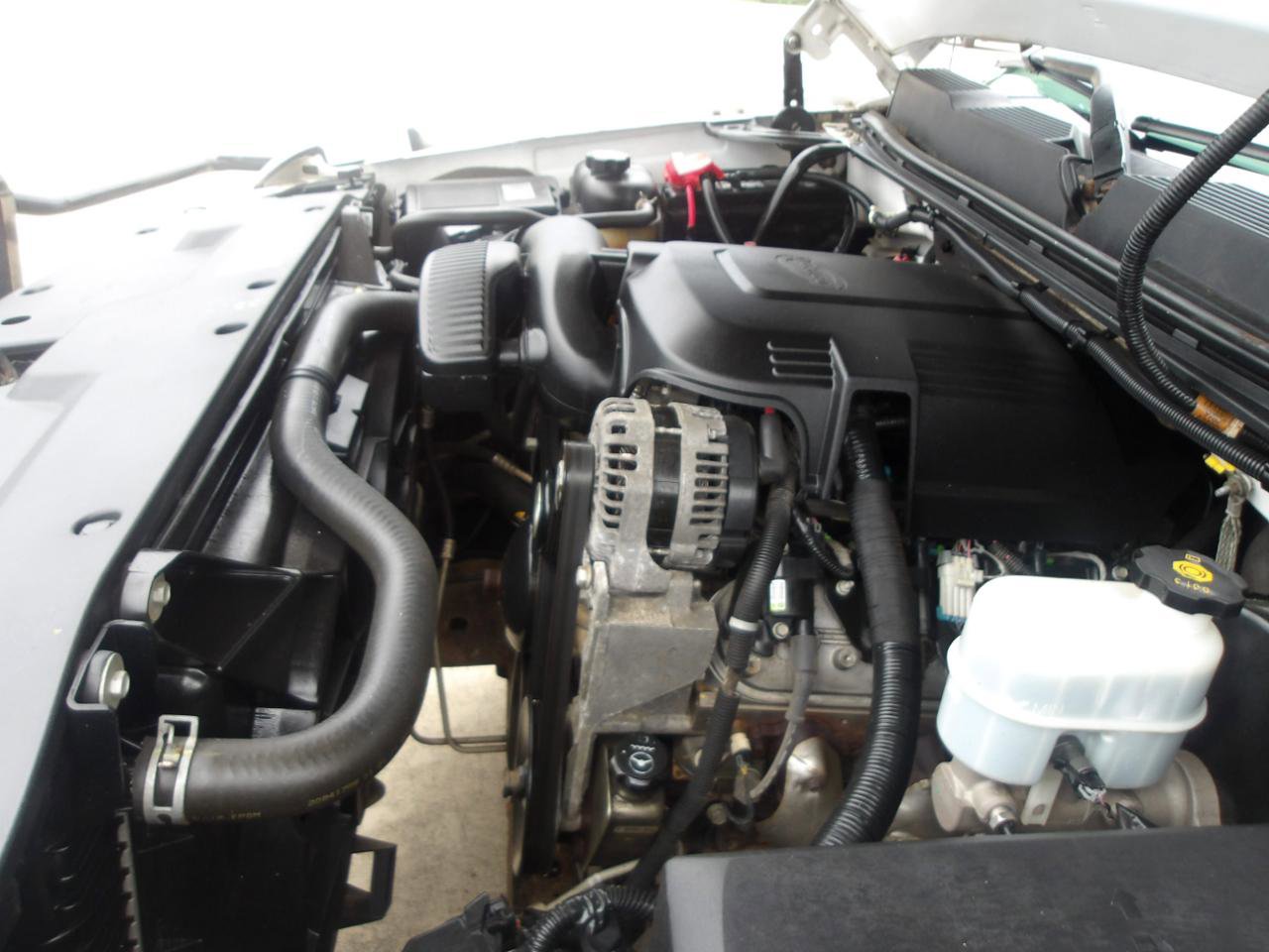 Used 2010 Chevrolet Silverado 1500 W/T RWD image 26