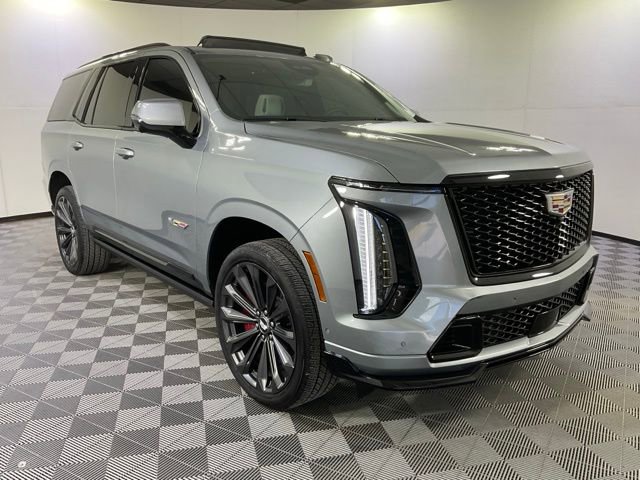 Used 2025 Cadillac Escalade V w/ LPO, Floor Liner Package image 3