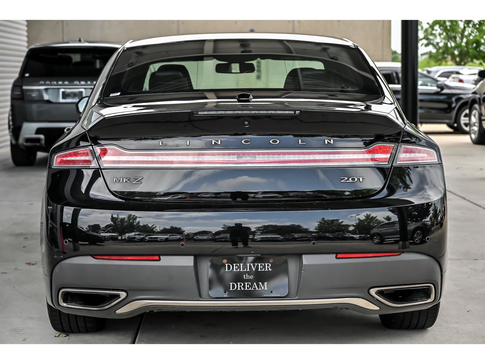 Used 2019 Lincoln MKZ Premiere FWD image 7