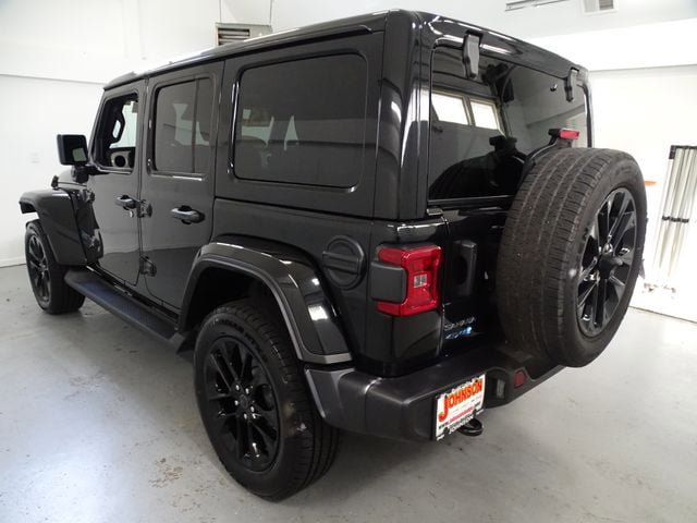 Certified 2025 Jeep Wrangler Unlimited Sahara image 18
