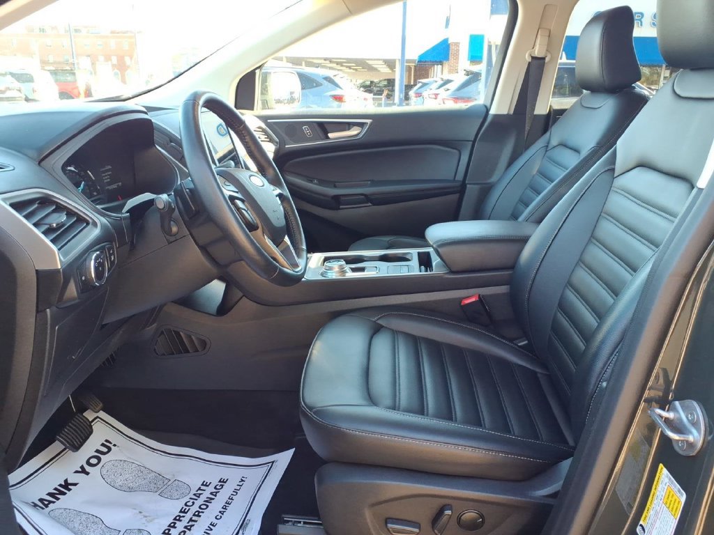 Certified 2024 Ford Edge SEL w/ Convenience Package AWD/4WD image 13
