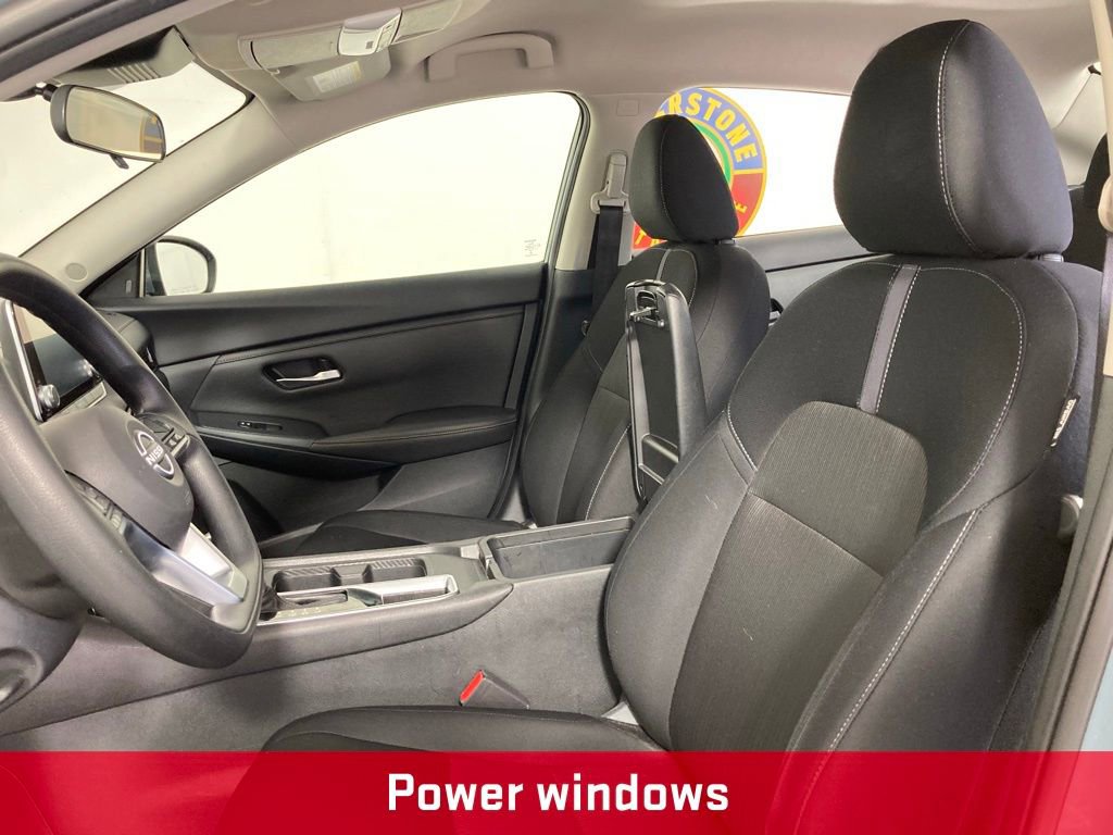 Used 2024 Nissan Sentra SV image 11