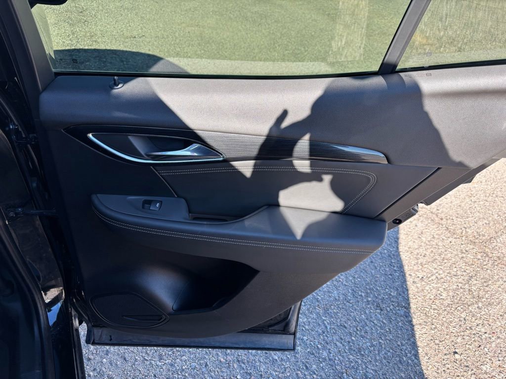 Used 2023 Buick Envision Essence w/ Sport Touring Package image 27