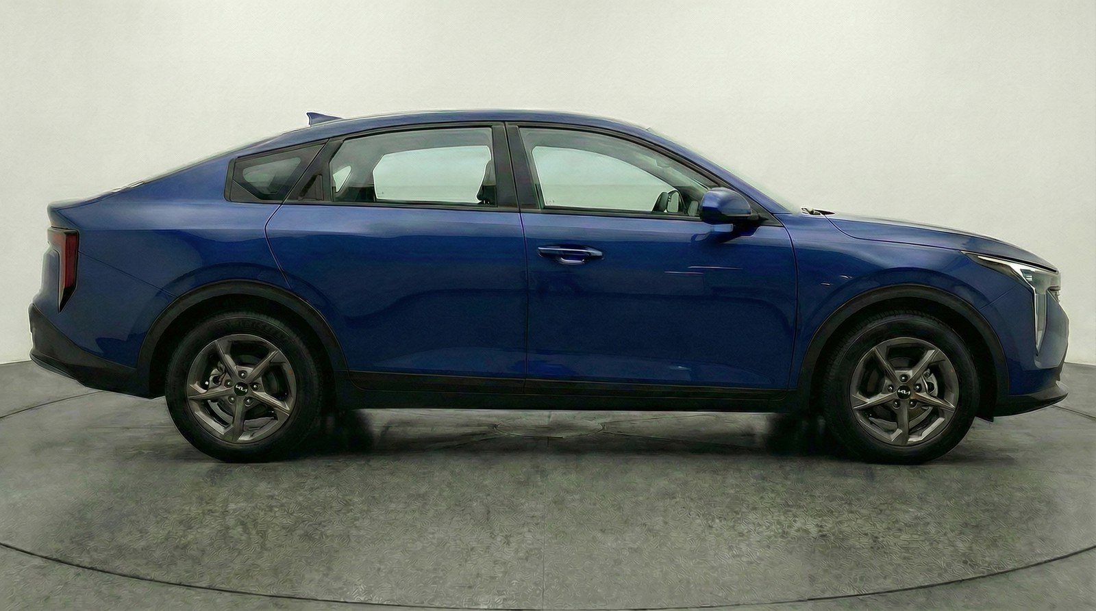 Used 2025 Kia K4 FWD image 11