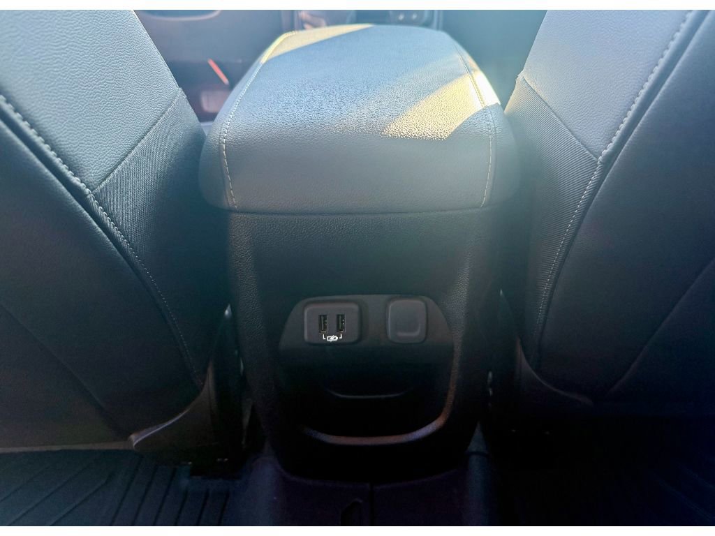 Used 2021 Chevrolet Colorado Z71 AWD/4WD image 27