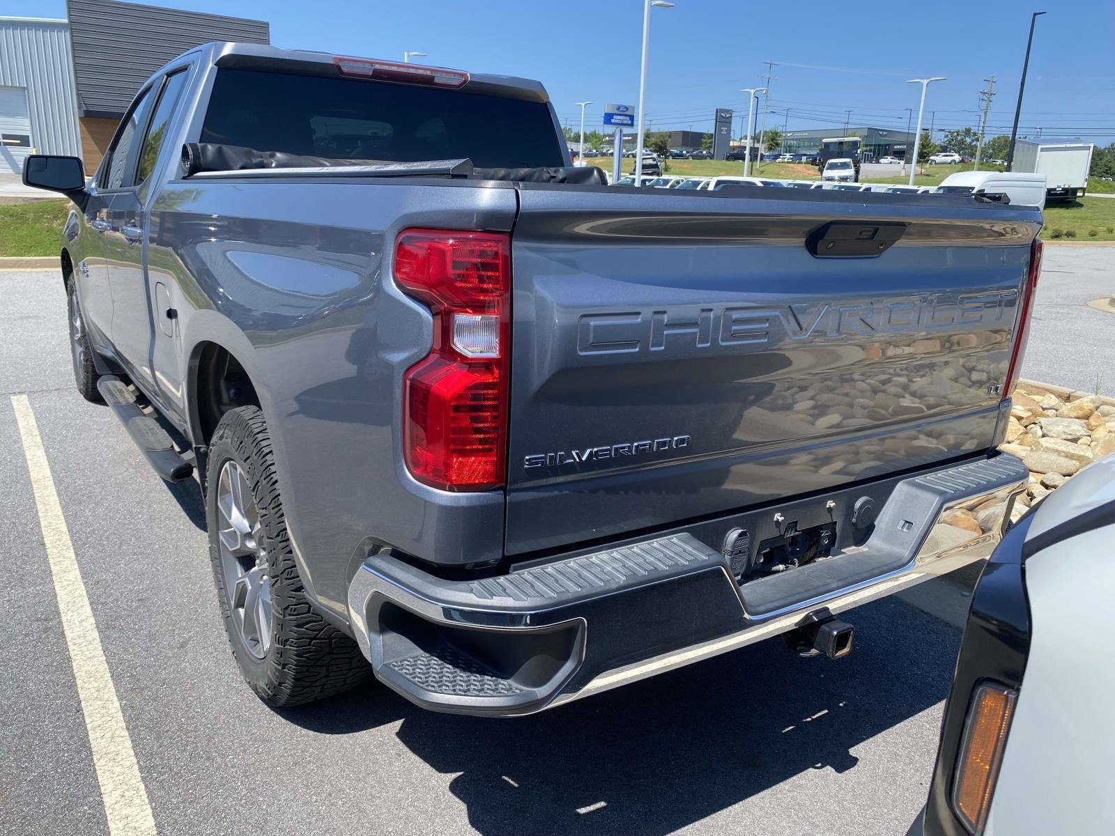 Used 2019 Chevrolet Silverado 1500 LT w/ Texas Edition RWD image 5