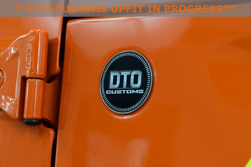 Used 2025 Jeep Wrangler Sport AWD/4WD image 15