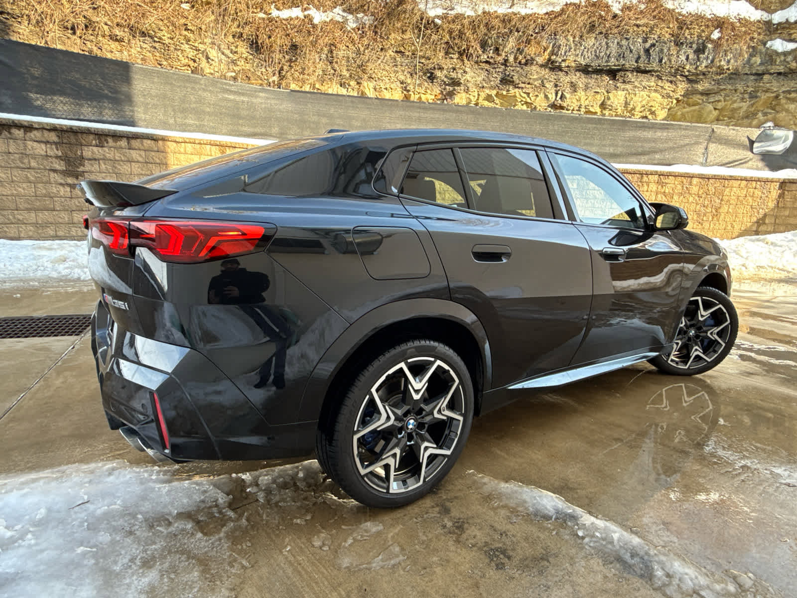 Certified 2025 BMW X2 M35i image 3