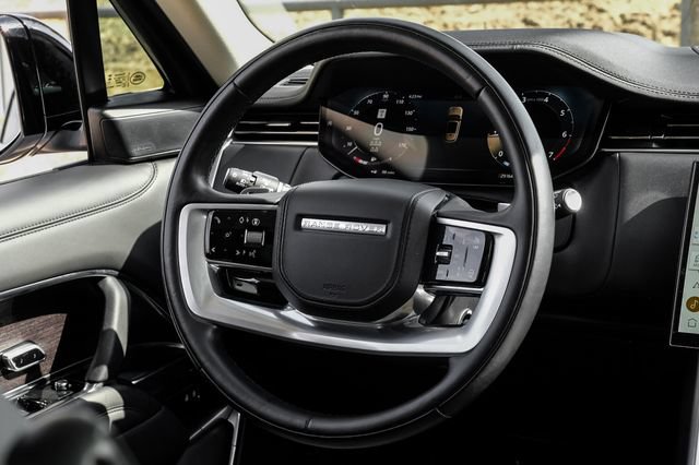 Used 2024 Land Rover Range Rover Long Wheelbase SE AWD/4WD image 21