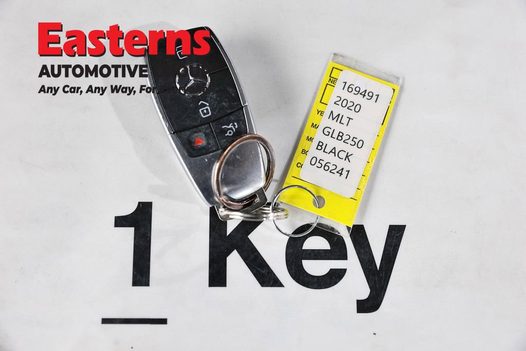 Used 2020 Mercedes-Benz GLB 250 4MATIC image 25