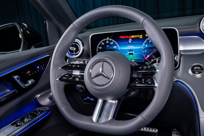 New 2026 Mercedes-Benz GLC 300 image 16