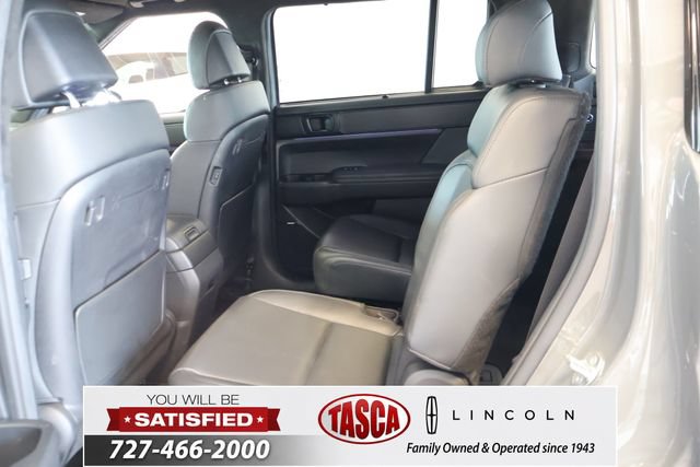 Used 2024 Hyundai Santa Fe Calligraphy FWD image 14