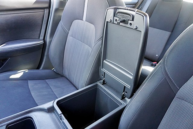 Used 2024 Nissan Sentra SV FWD image 41