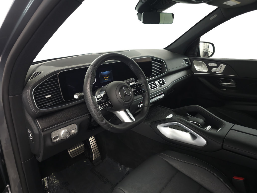 Certified 2026 Mercedes-Benz GLS 450 4MATIC image 9