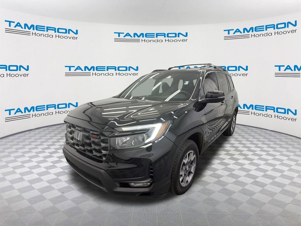 Used 2023 Honda Passport TrailSport image 1