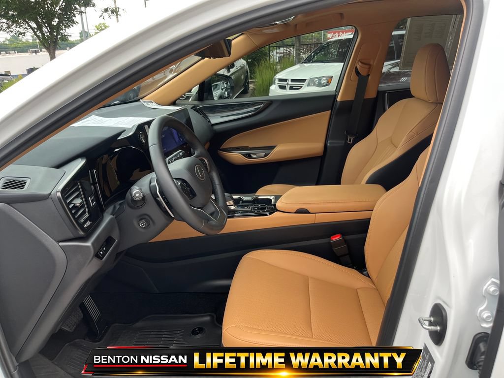 Used 2026 Lexus NX 350h AWD w/ Accessory Package (2T) image 11