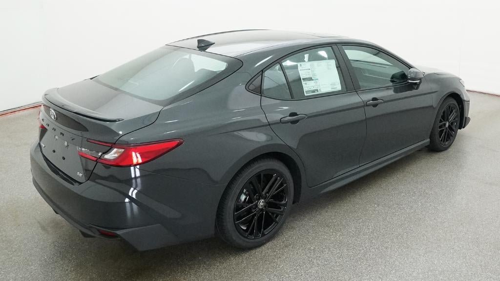 New 2026 Toyota Camry SE FWD image 9