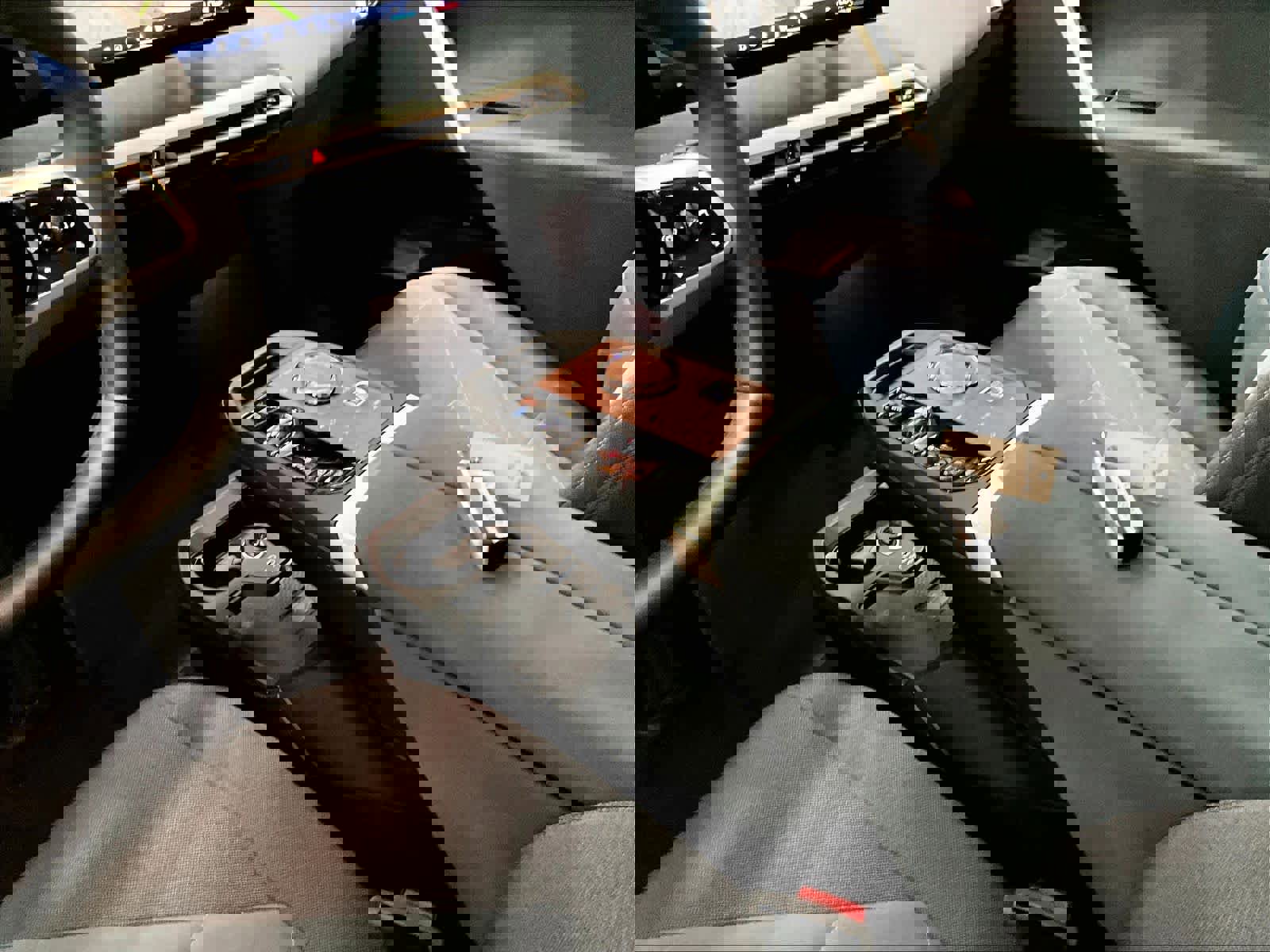 Used 2025 BMW iX xDrive50 image 19