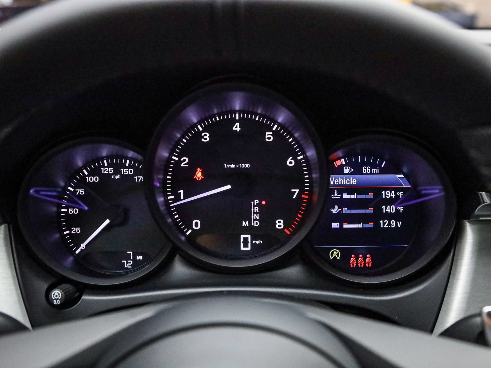 Certified 2026 Porsche Macan AWD/4WD image 29