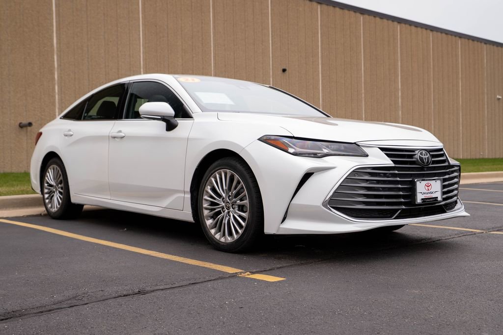Used 2021 Toyota Avalon Limited w/ Advanced Safety Package AWD/4WD image 2