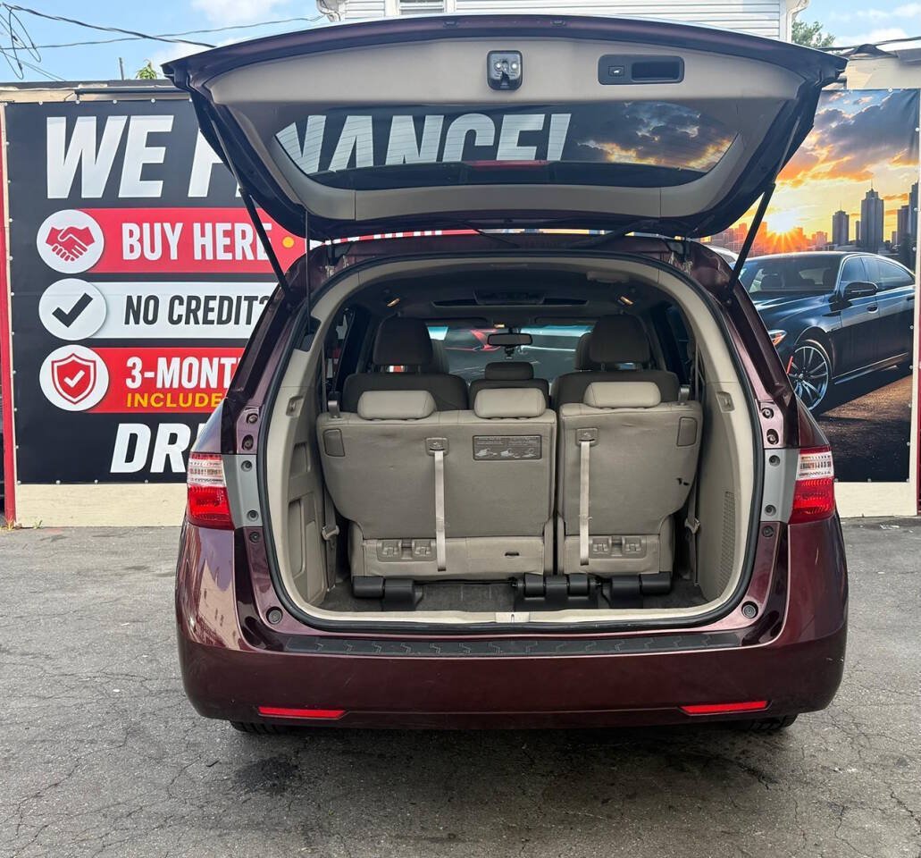 Used 2012 Honda Odyssey EX-L image 24